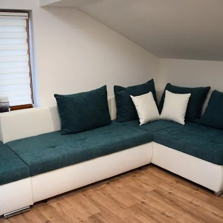 Dina 2 Appartement Posedarje